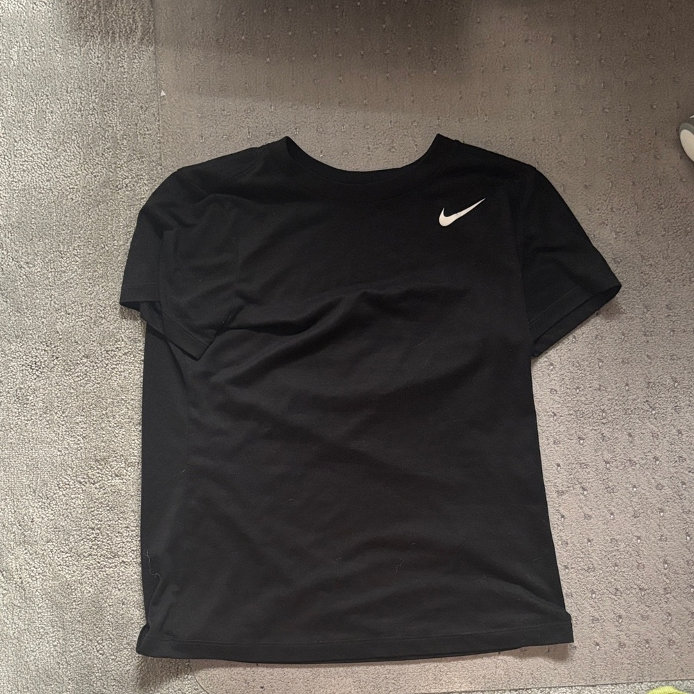 Nike Black Short Sleeve dry-fit Tee